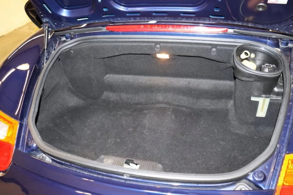 2001 Porsche 986 Boxster - Image 12 of 20