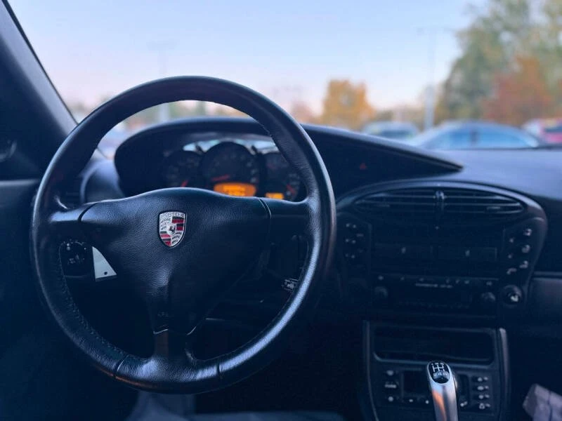 2001 Porsche 986 Boxster - Image 17 of 20