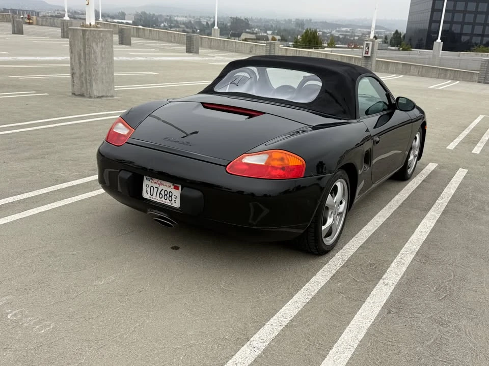 2001 Porsche 986 Boxster - Image 16 of 17