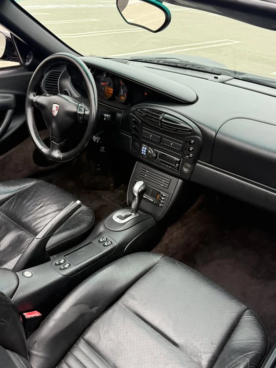 2001 Porsche 986 Boxster - Image 14 of 17