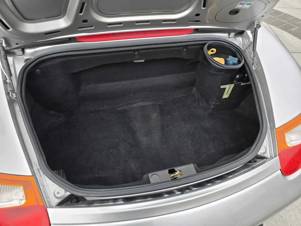 2001 Porsche 986 Boxster S - Image 13 of 16