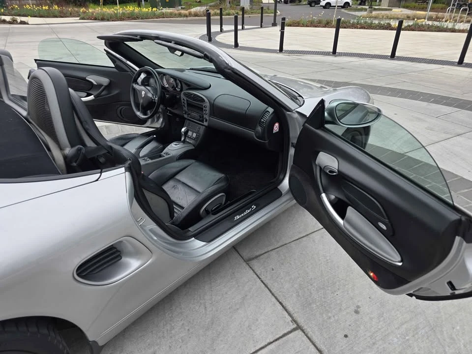 2001 Porsche 986 Boxster S - Image 12 of 16