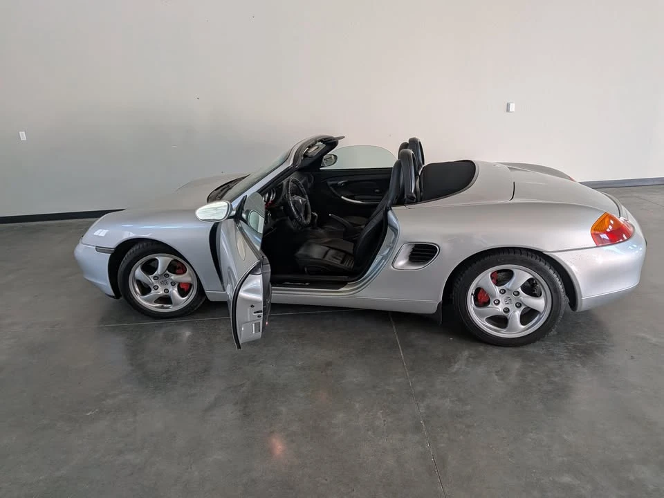 2001 Porsche 986 Boxster S - Image 12 of 19