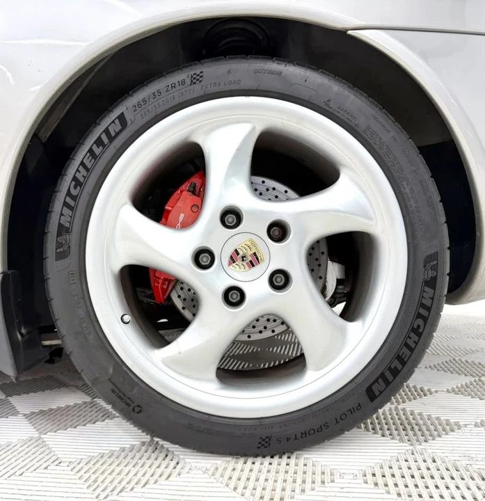 2001 Porsche 986 Boxster S - Image 14 of 20