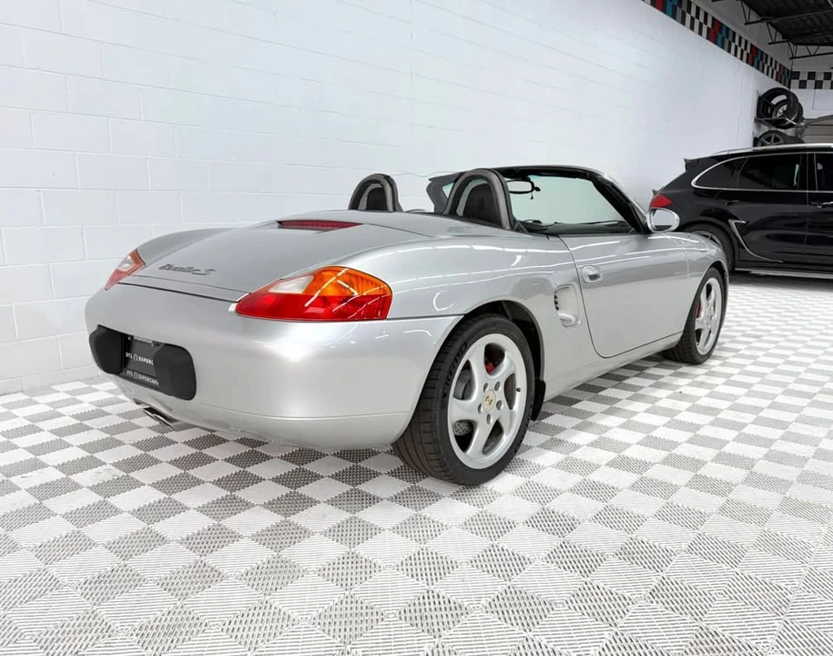 2001 Porsche 986 Boxster S - Image 9 of 20