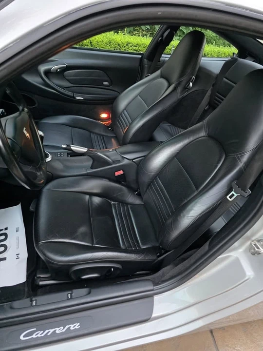 2001 Porsche 996 Carrera - Image 15 of 16