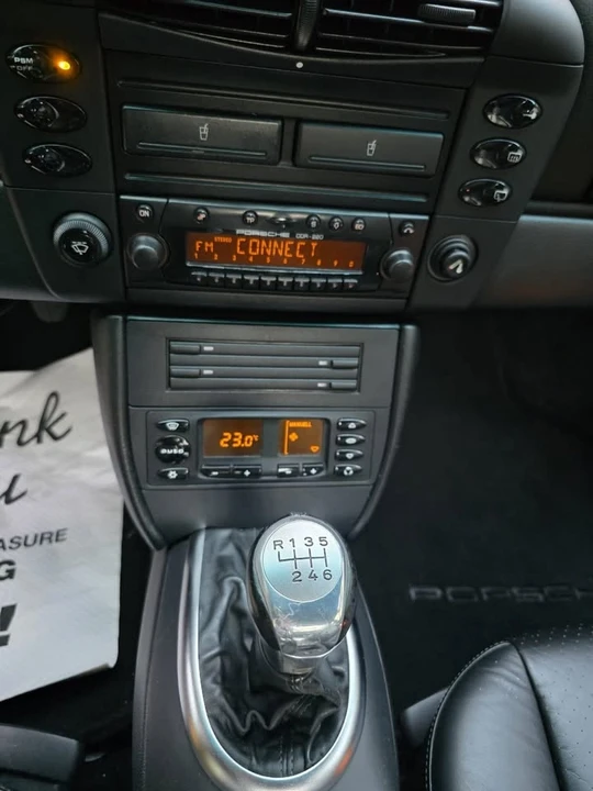 2001 Porsche 996 Carrera - Image 11 of 16