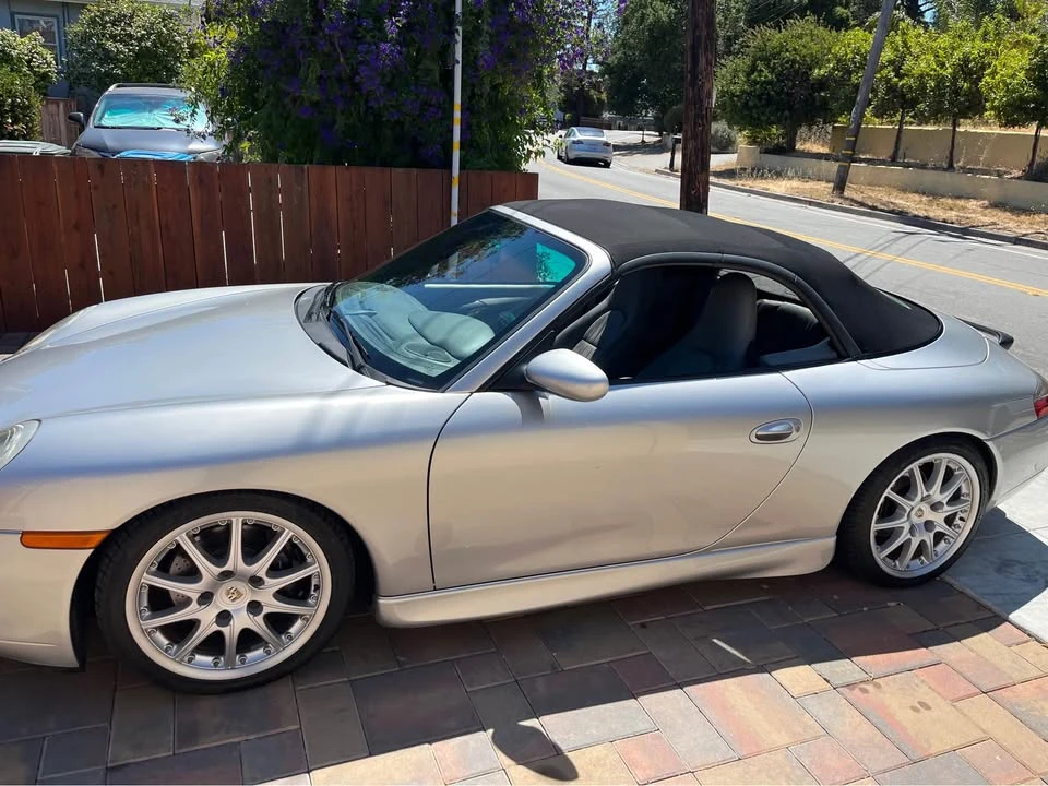 2001 Porsche 996 Carrera - Image 2 of 14