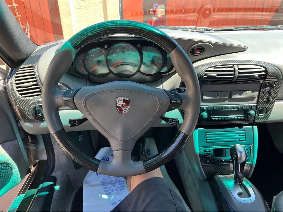 2001 Porsche 996 Carrera - Image 9 of 14