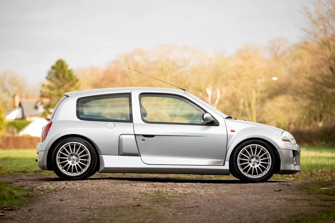 2001 Renault Clio 2nd Gen - Image 5 of 31