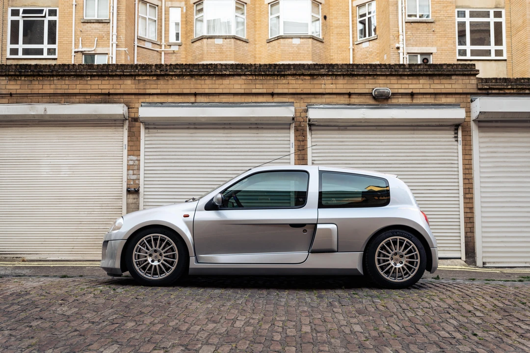 2006 Renault Clio 2nd Gen - Image 13 of 31