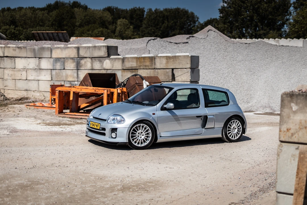 2001 Renault Clio 2nd Gen - Image 28 of 31
