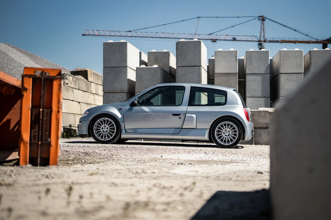 2001 Renault Clio 2nd Gen - Image 5 of 31