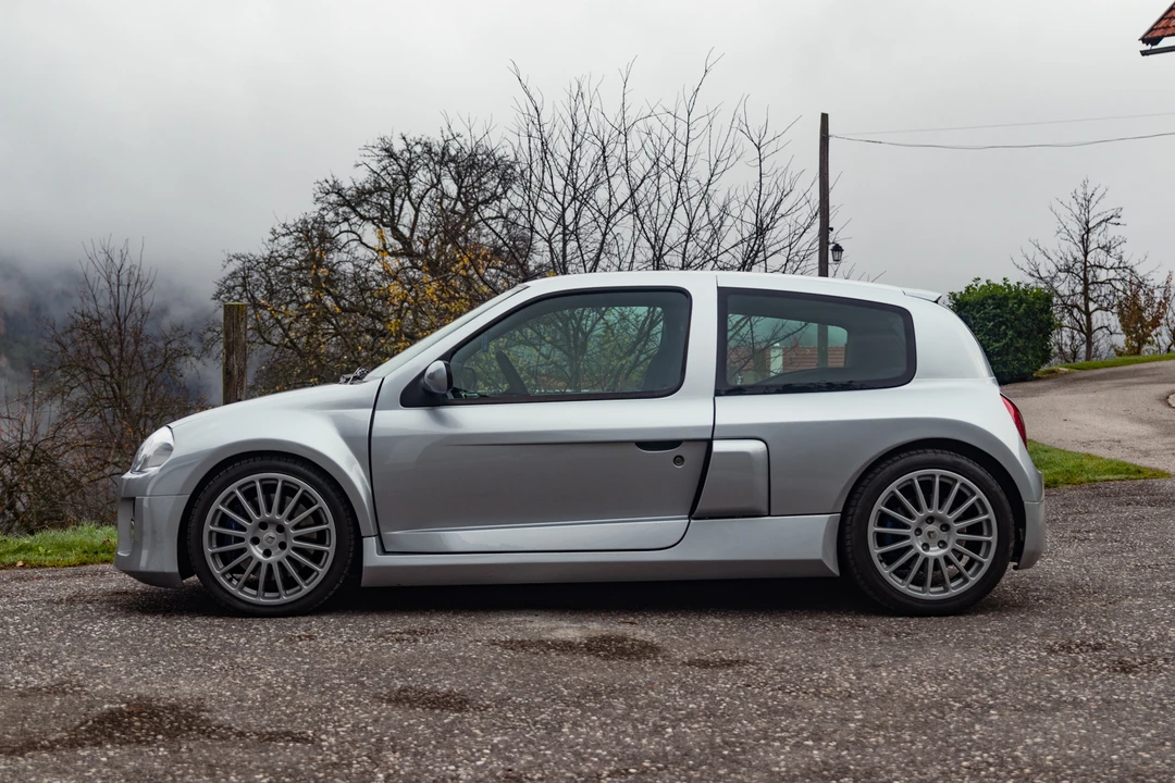 2001 Renault Clio 2nd Gen - Image 5 of 31