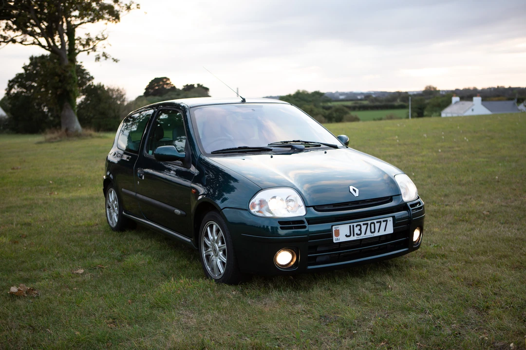 2001 Renault Clio 2nd Gen - Image 9 of 31