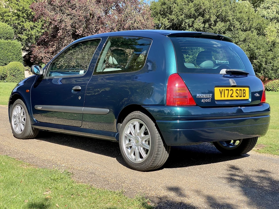 2001 Renault Clio 2nd Gen - Image 11 of 31