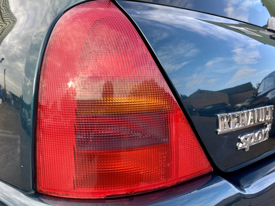 2001 Renault Clio 2nd Gen - Image 19 of 31