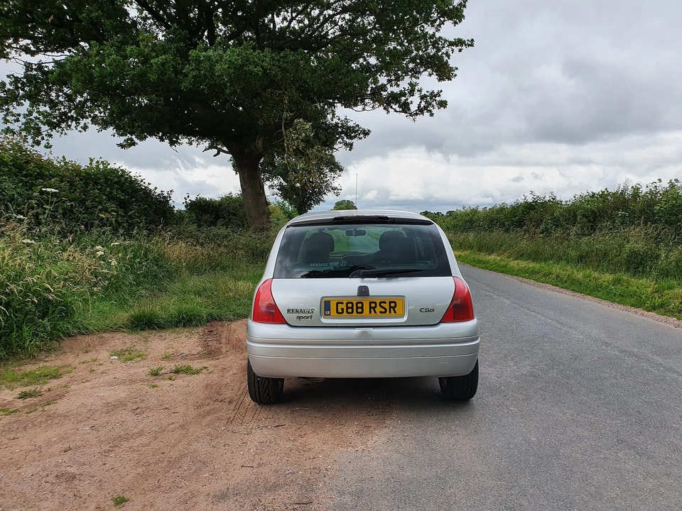 2001 Renault Clio 2nd Gen - Image 8 of 31