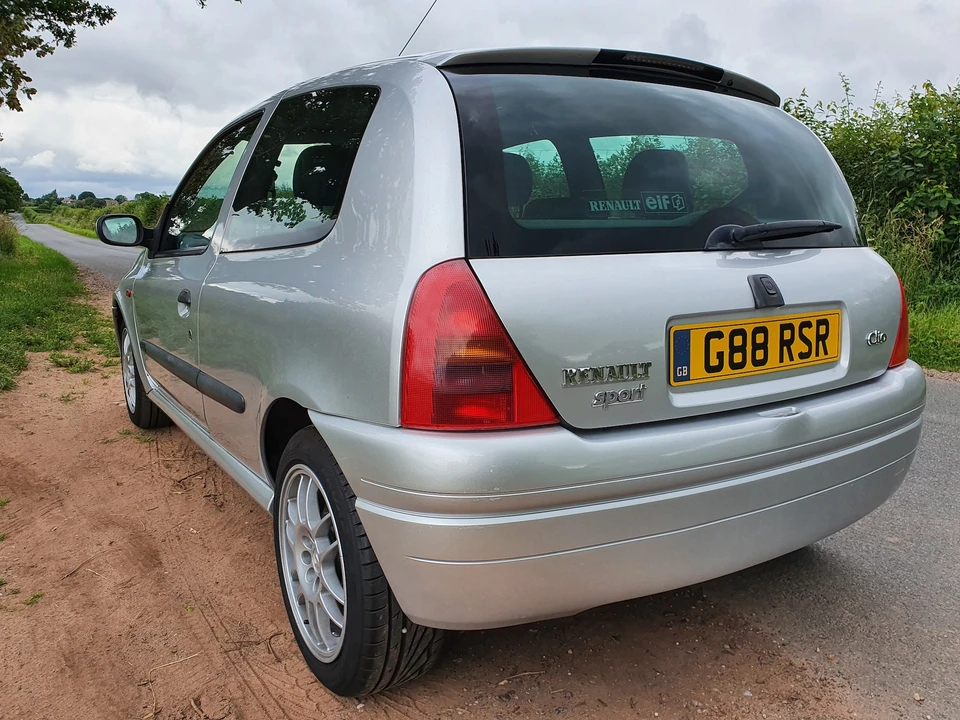 2001 Renault Clio 2nd Gen - Image 9 of 31