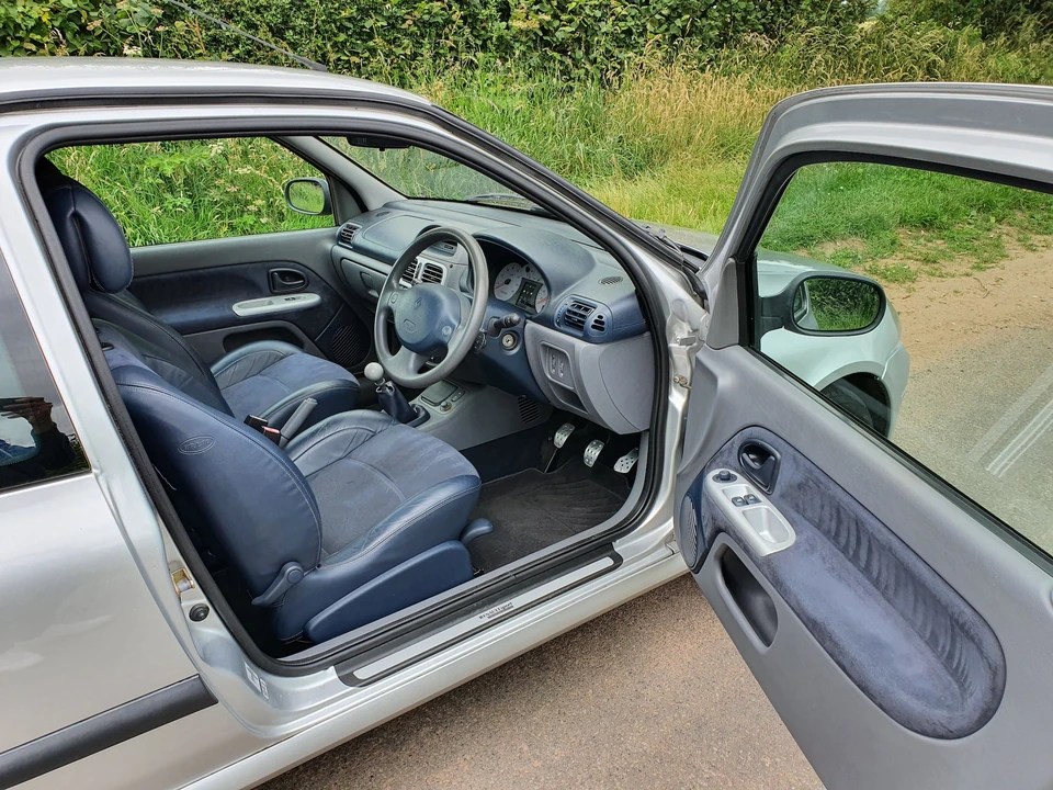 2001 Renault Clio 2nd Gen - Image 26 of 31