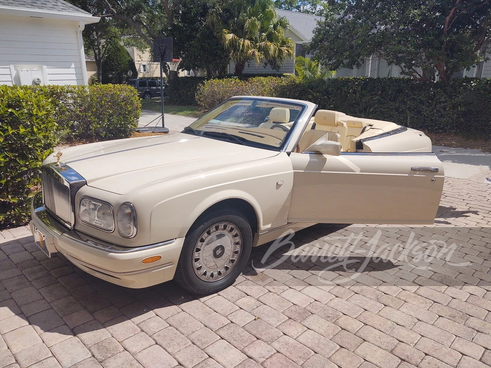 2001 Rolls-Royce Corniche Series V - Image 17 of 20