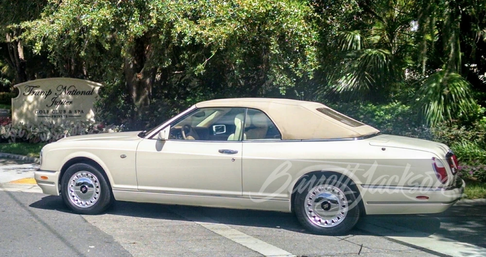 2001 Rolls-Royce Corniche Series V - Image 2 of 20