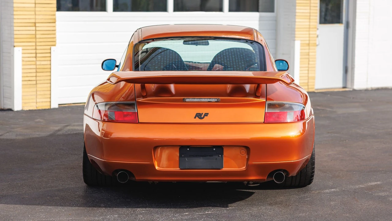 2001 RUF - Image 3 of 31