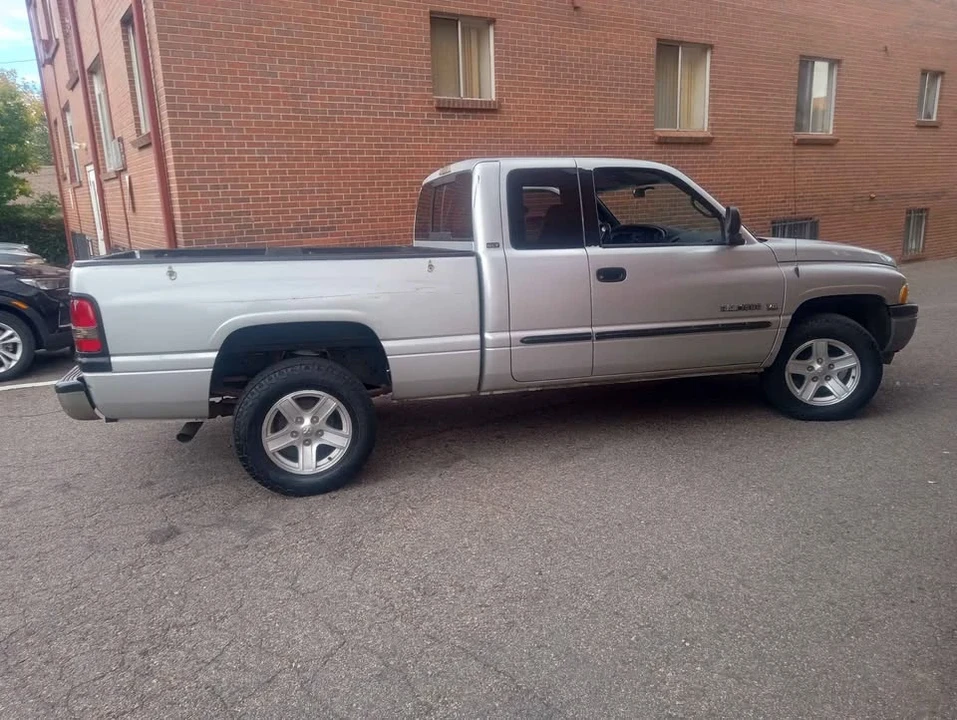 2001 Dodge Ram 2nd Gen - Image 2 of 3
