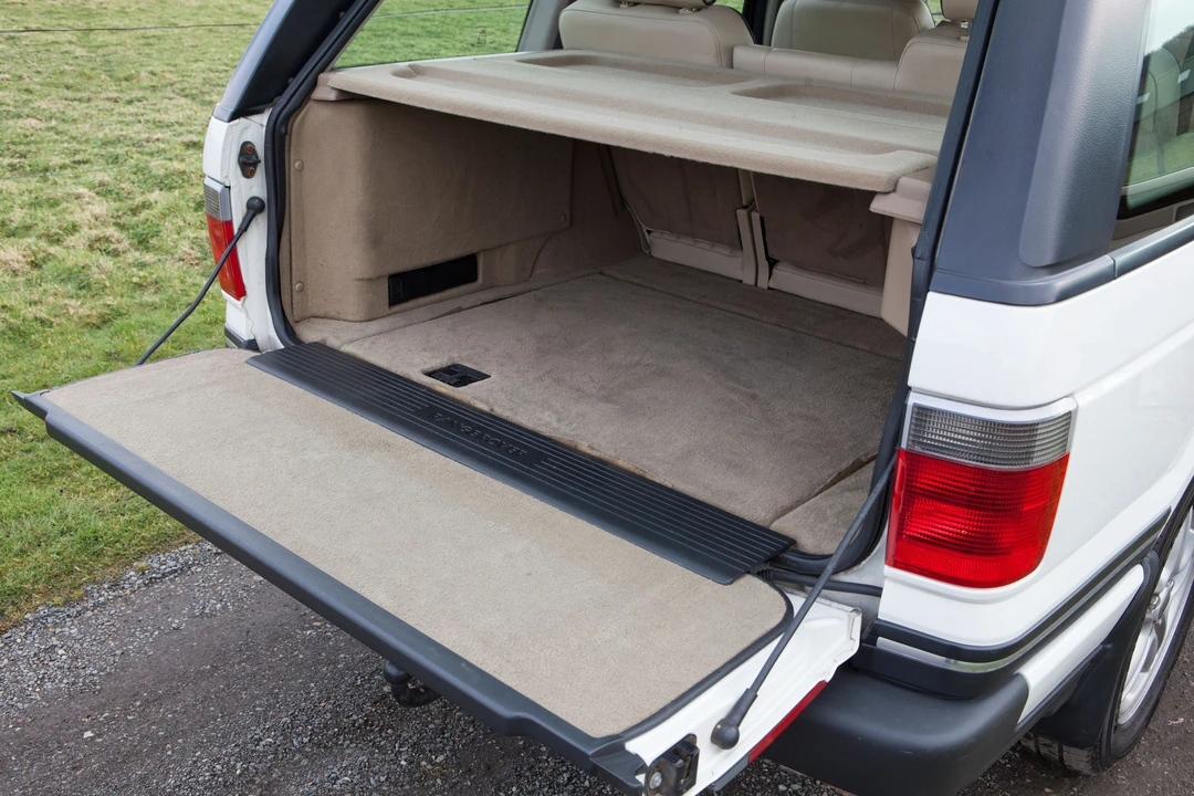 2001 Land Rover Range Rover P38A - Image 6 of 28