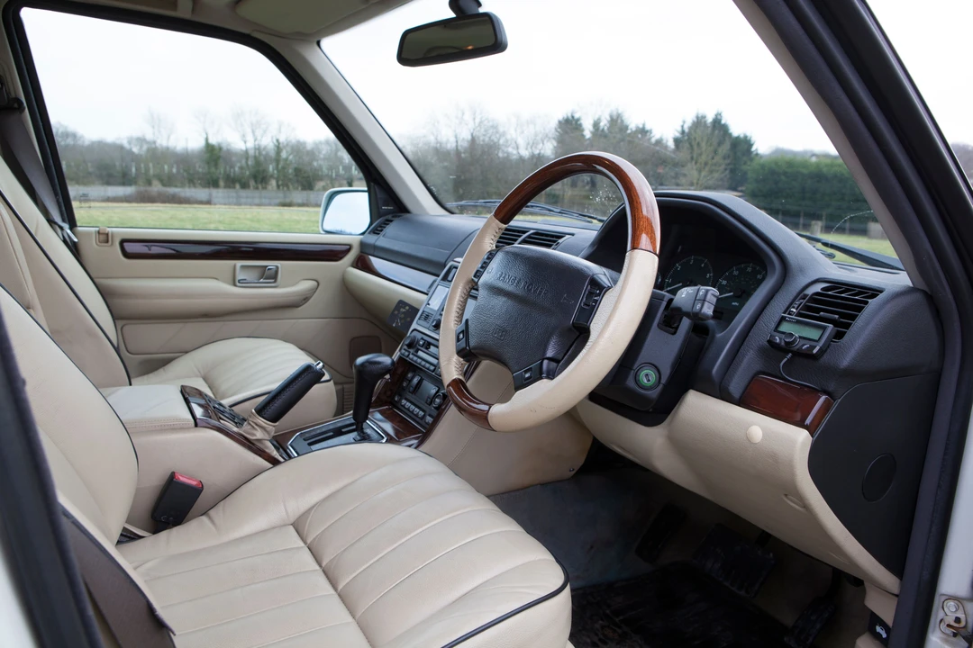 2001 Land Rover Range Rover P38A - Image 12 of 28