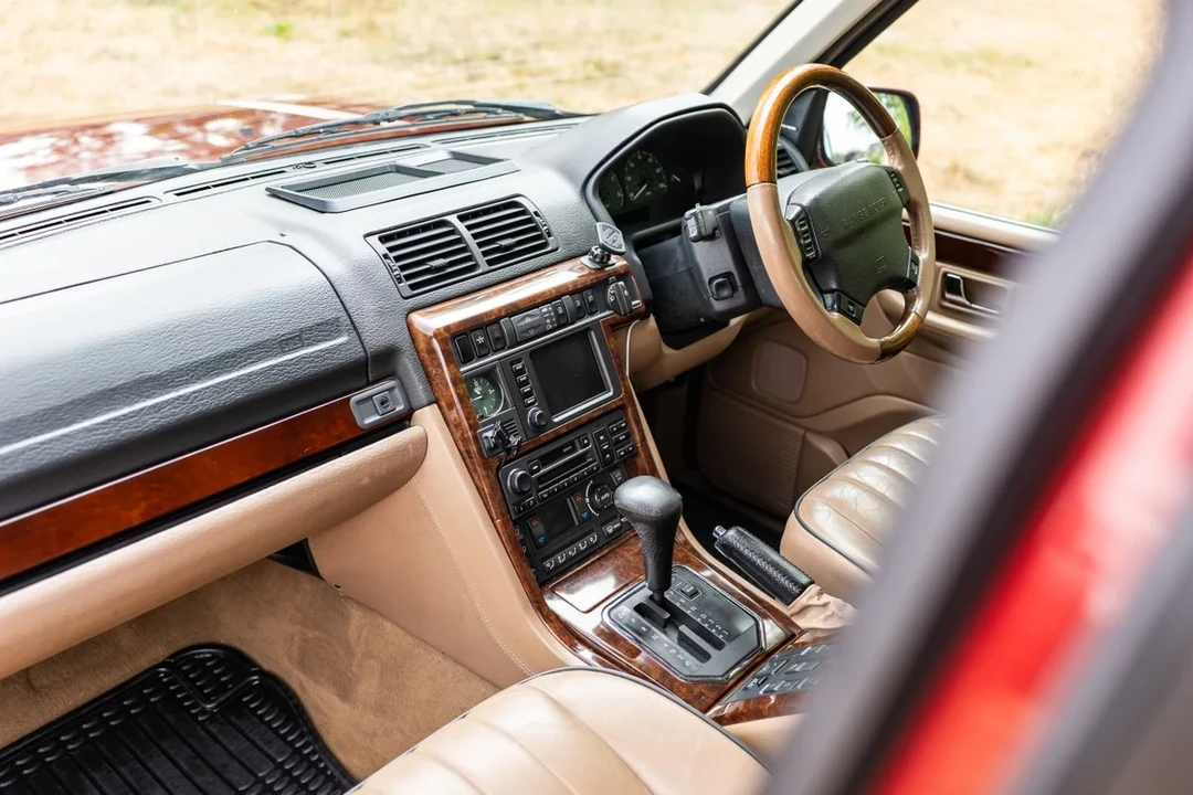 2001 Land Rover Range Rover P38A - Image 7 of 30