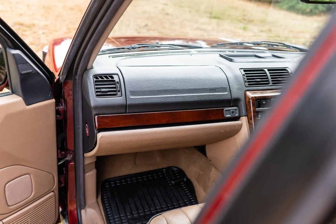 2001 Land Rover Range Rover P38A - Image 8 of 30