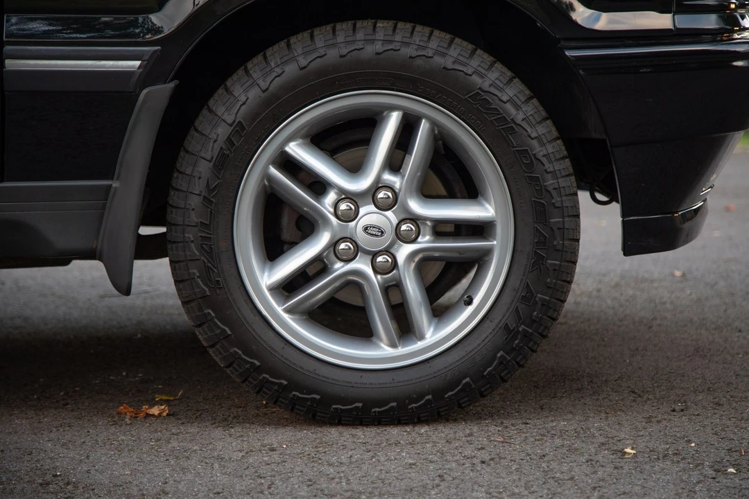 2001 Land Rover Range Rover P38A - Image 12 of 30