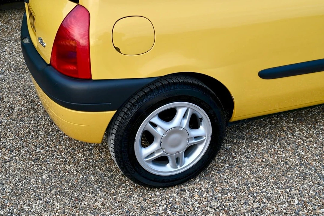 2001 Renault Clio 2nd Gen - Image 14 of 30