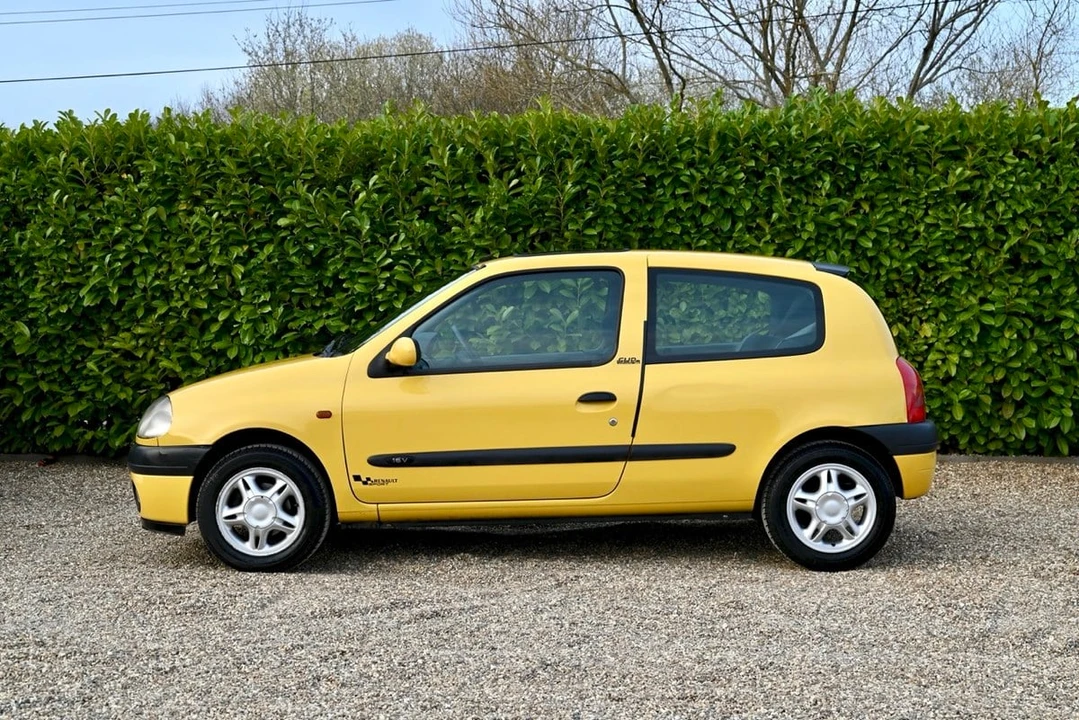 2001 Renault Clio 2nd Gen - Image 6 of 30