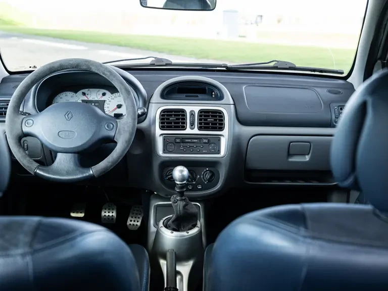 2001 Renault Clio 2nd Gen - Image 13 of 31