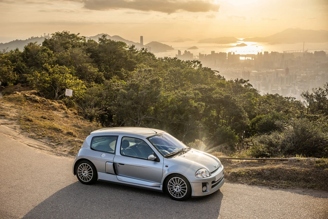 2001 Renault Clio 2nd Gen - Image 17 of 31