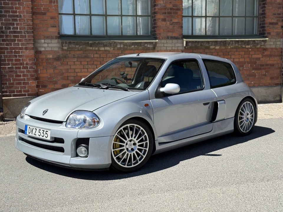 2001 Renault Clio 2nd Gen - Image 8 of 31