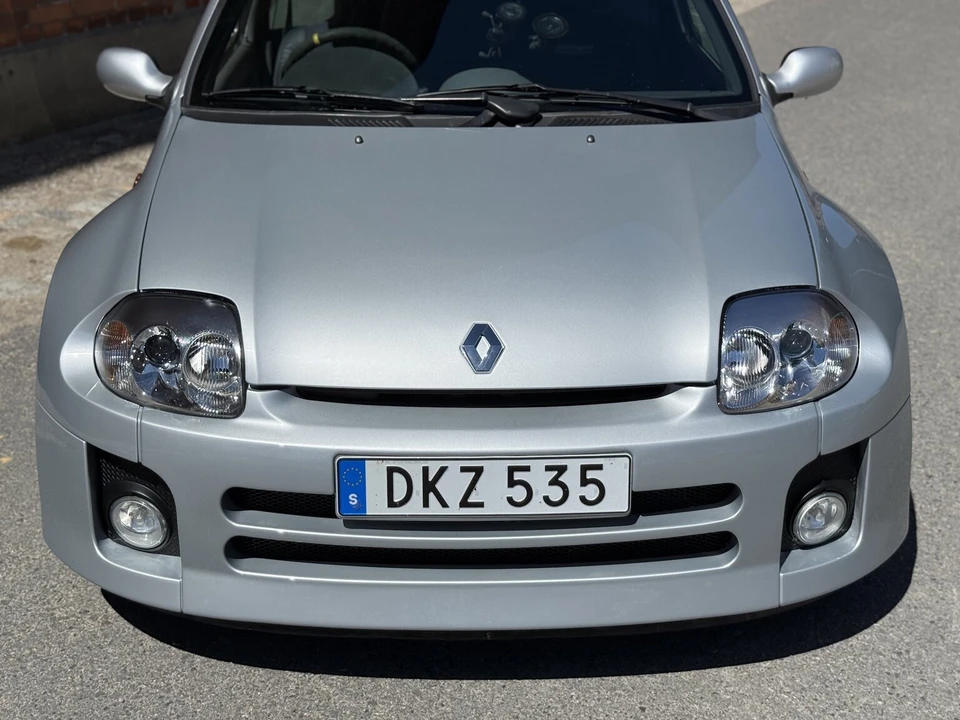 2001 Renault Clio 2nd Gen - Image 9 of 31