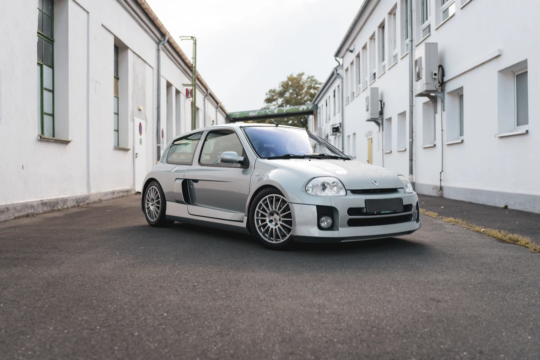 2001 Renault Clio 2nd Gen - Image 3 of 31
