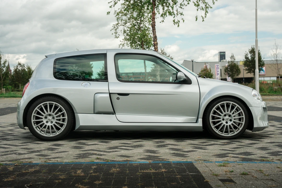 2001 Renault Clio 2nd Gen - Image 8 of 31