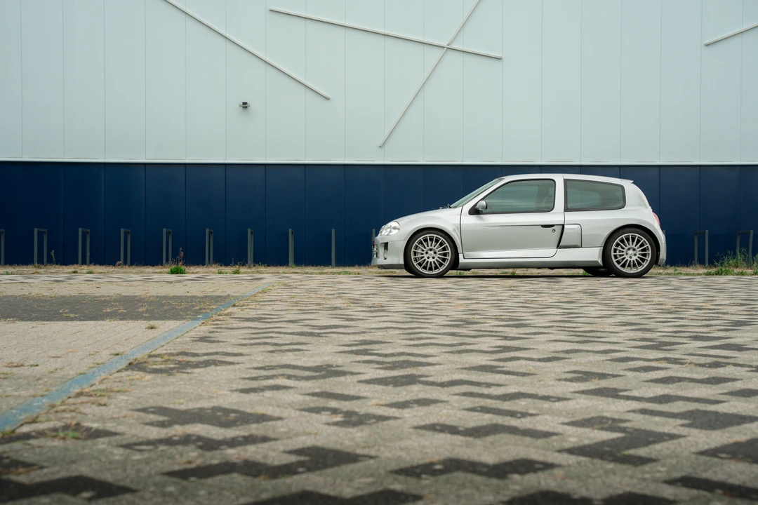 2001 Renault Clio 2nd Gen - Image 15 of 31