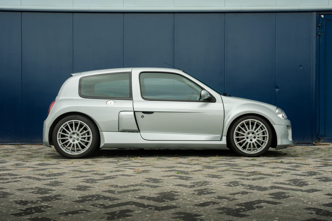 2001 Renault Clio 2nd Gen - Image 18 of 31