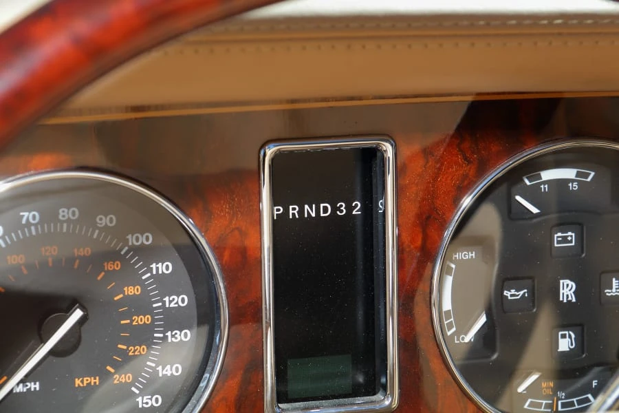 2001 Rolls-Royce Corniche Series V - Image 25 of 31