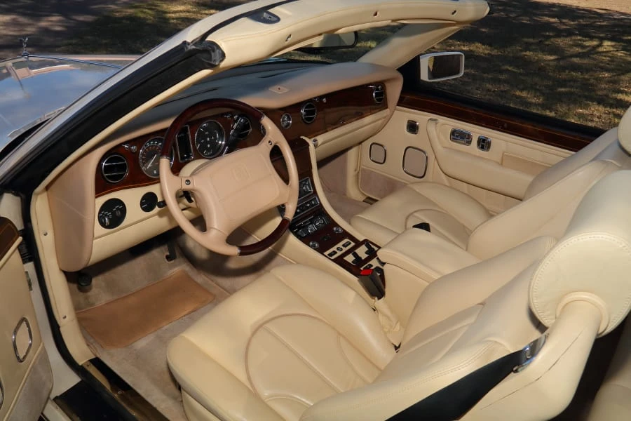 2001 Rolls-Royce Corniche Series V - Image 23 of 31