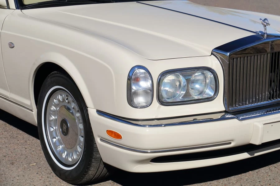 2001 Rolls-Royce Corniche Series V - Image 14 of 31