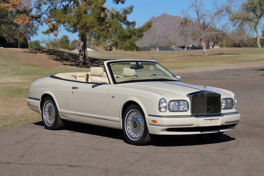 2001 Rolls-Royce Corniche Series V - Image 9 of 31