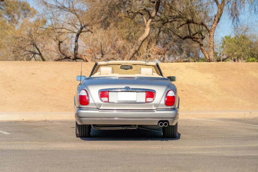 2001 Rolls-Royce Corniche Series V - Image 5 of 31