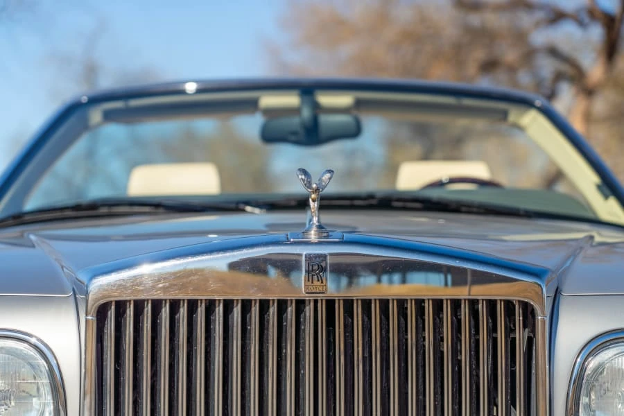 2001 Rolls-Royce Corniche Series V - Image 7 of 31