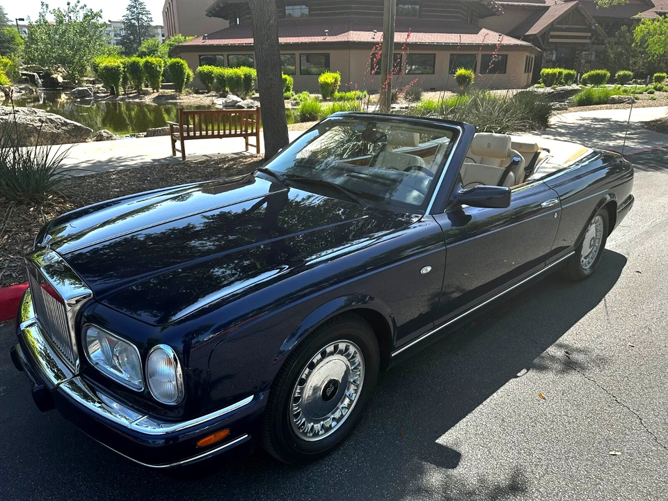 2001 Rolls-Royce Corniche Series V - Image 8 of 21